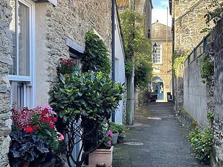 Photo Gallery Image - Alley way running from North Street to Fore Street