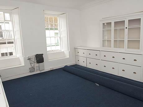 Photo Gallery Image - Edgcumbe House - fitting out room