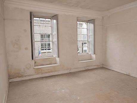 Photo Gallery Image - Renovation work in Edgcumbe House