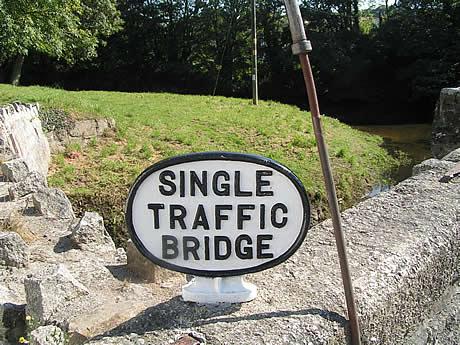 Photo Gallery Image - Single traffic bridge 